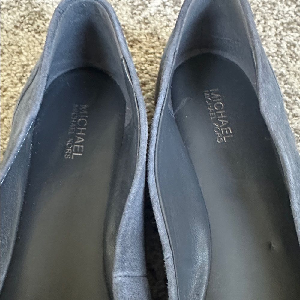 MICHAEL Michael Kors Remi Rabbit Fur Pom Suede Ballet Flat 8.5 - Picture 5 of 9